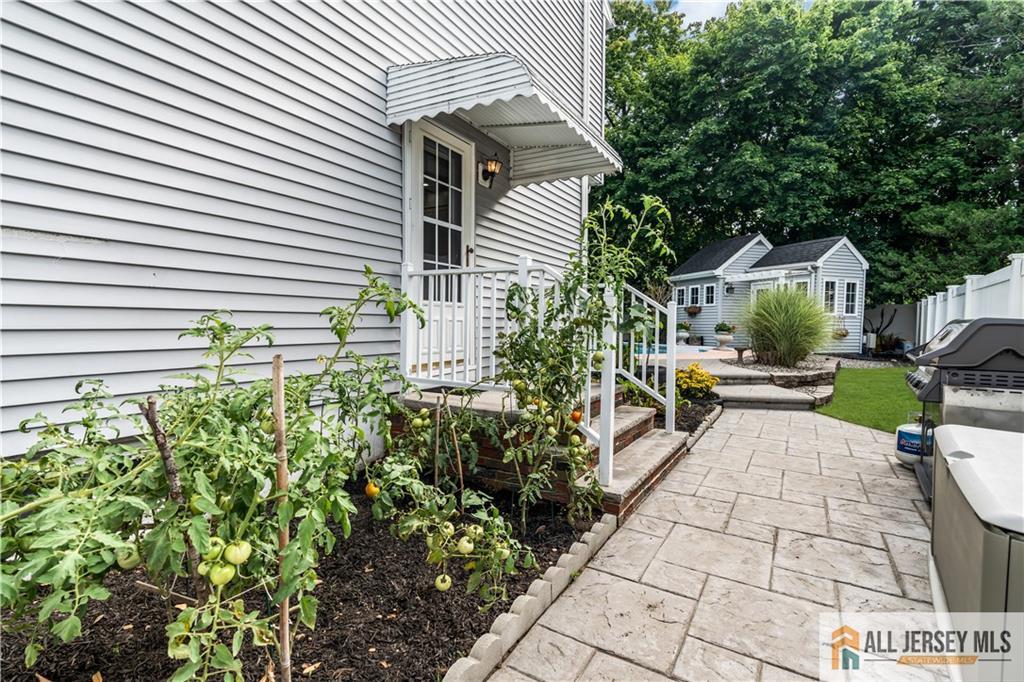 8 Highview Road East Brunswick NJ 08816