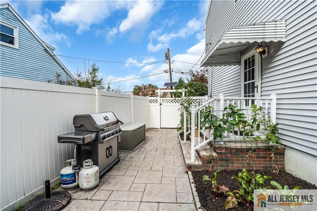 8 Highview Road East Brunswick NJ 08816