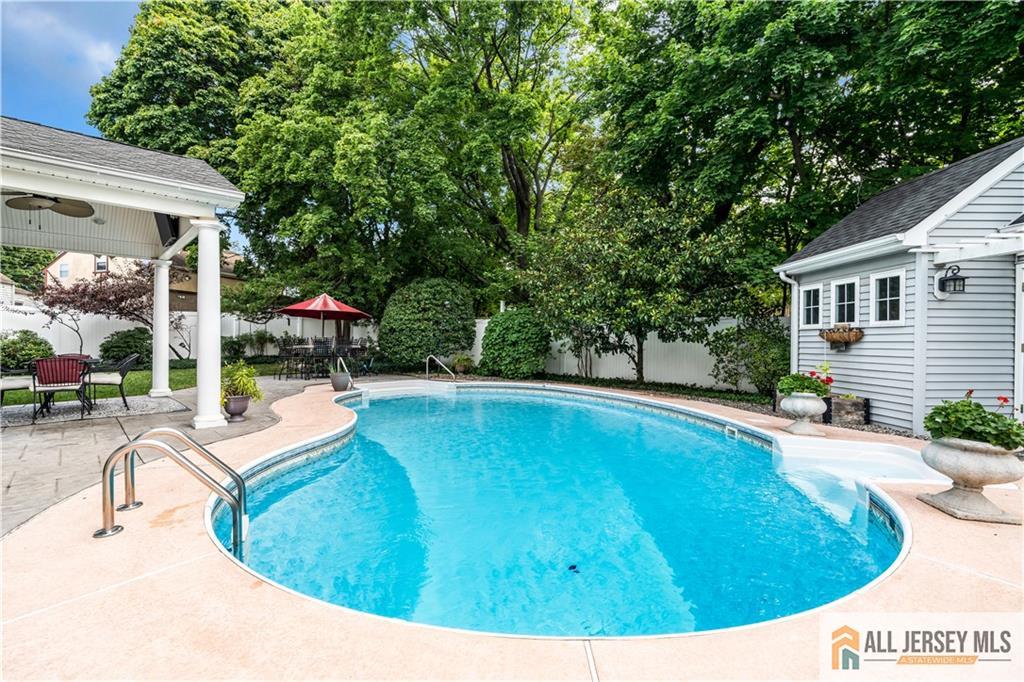 8 Highview Road East Brunswick NJ 08816
