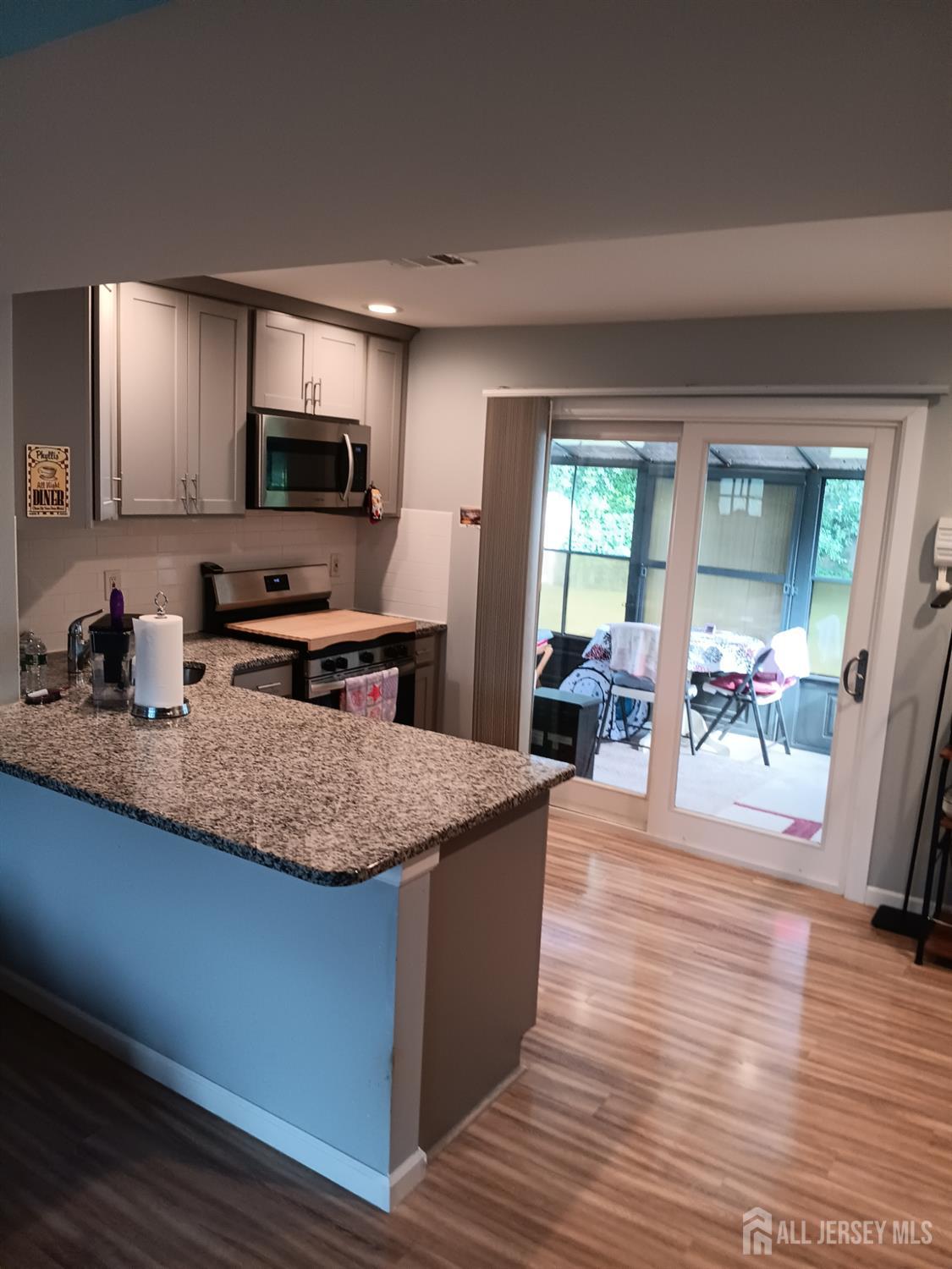 209 Eaton Avenue Trenton NJ 08619