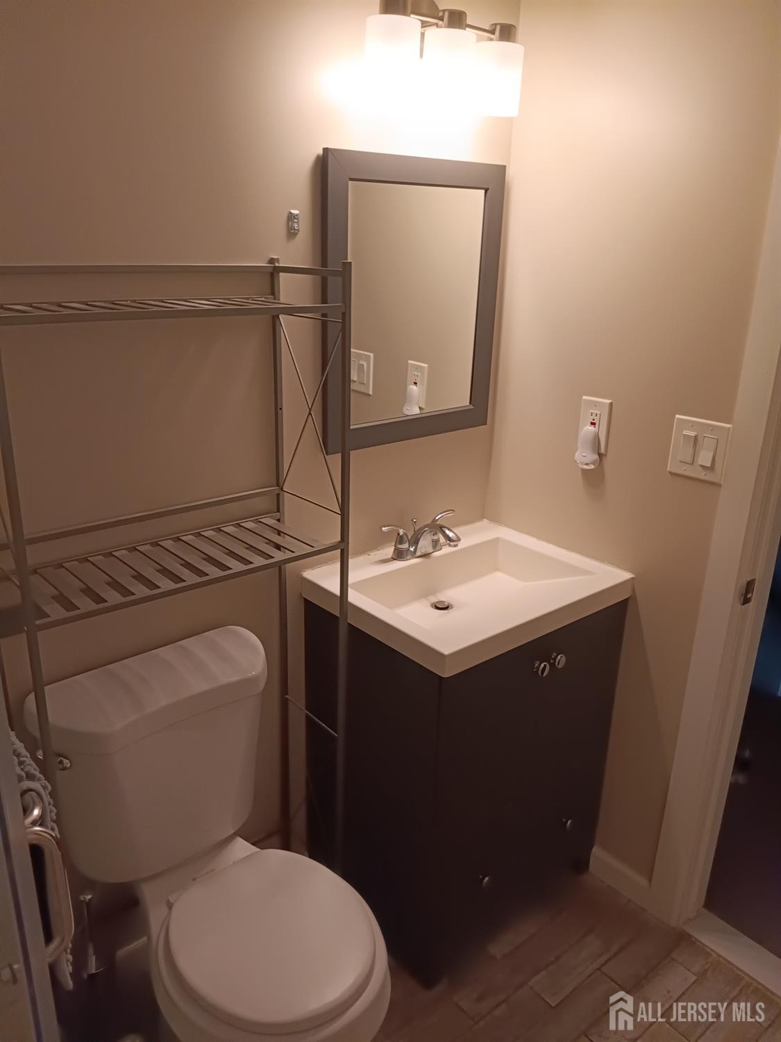 209 Eaton Avenue Trenton NJ 08619