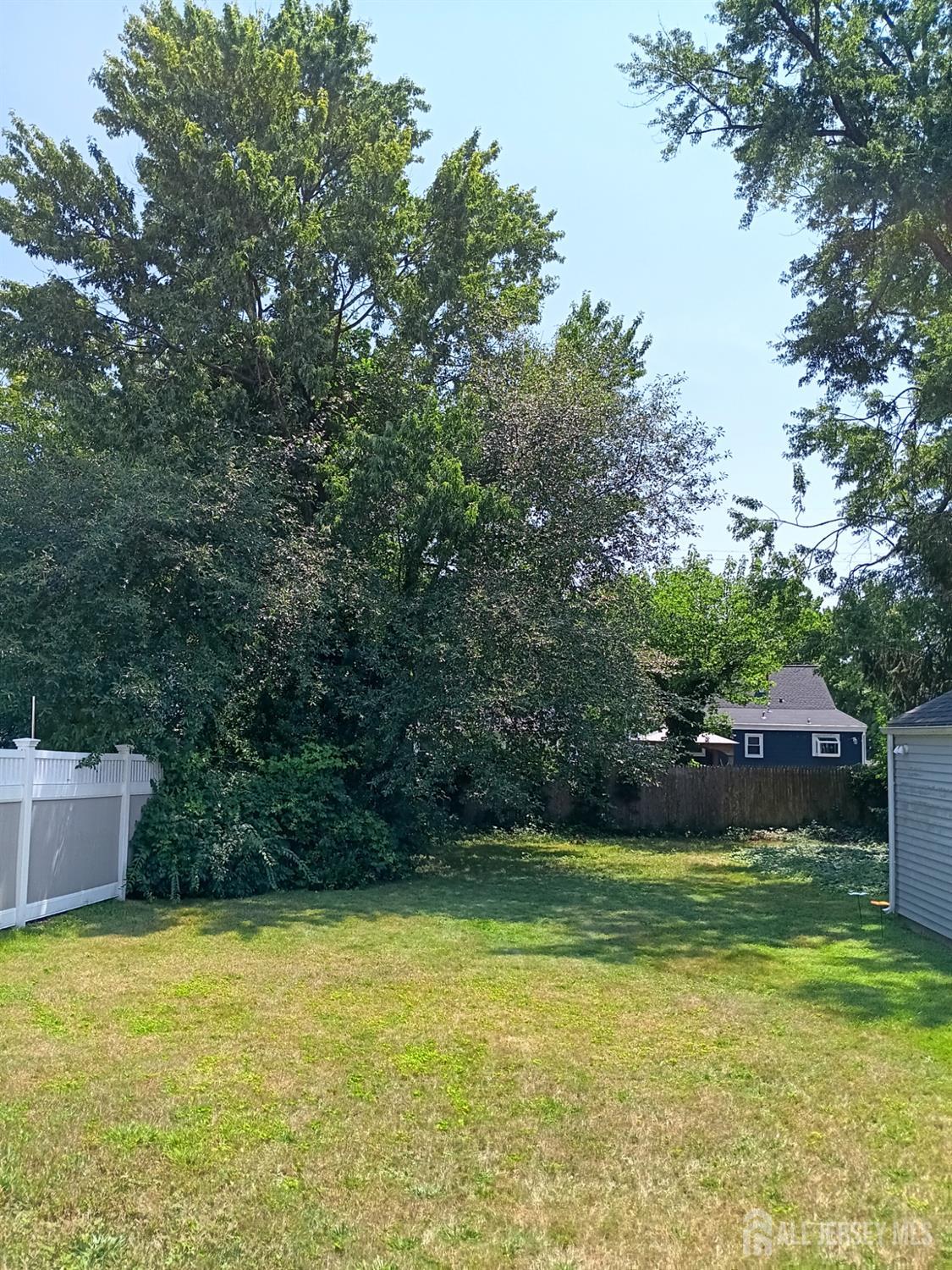 209 Eaton Avenue Trenton NJ 08619