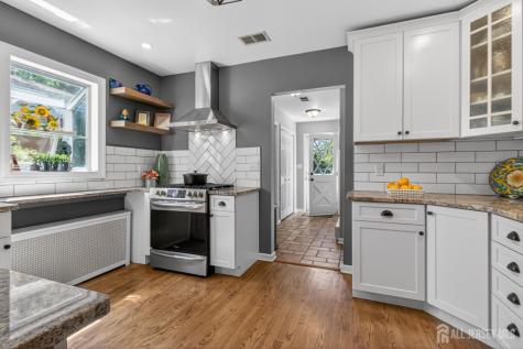 70 Berkley Avenue Colonia NJ 07067