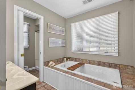 70 Berkley Avenue Colonia NJ 07067