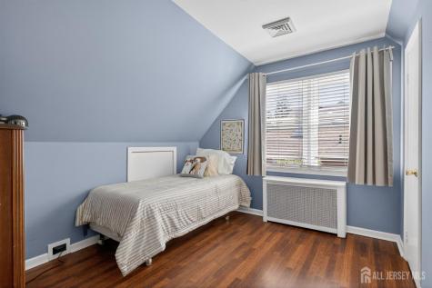 70 Berkley Avenue Colonia NJ 07067