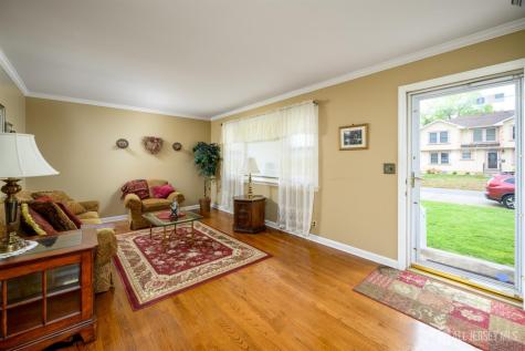136 Roberts Avenue Piscataway NJ 08854