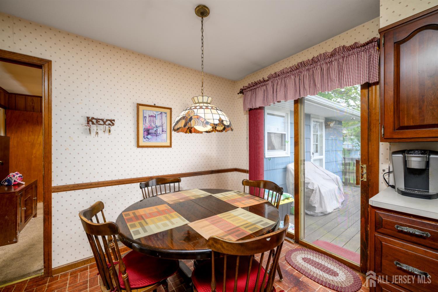 136 Roberts Avenue Piscataway NJ 08854