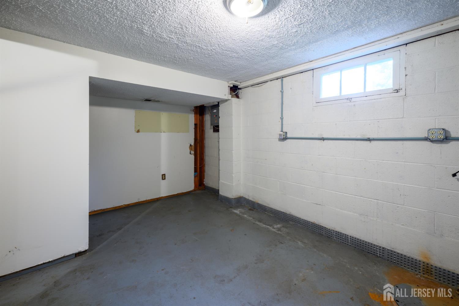 136 Roberts Avenue Piscataway NJ 08854
