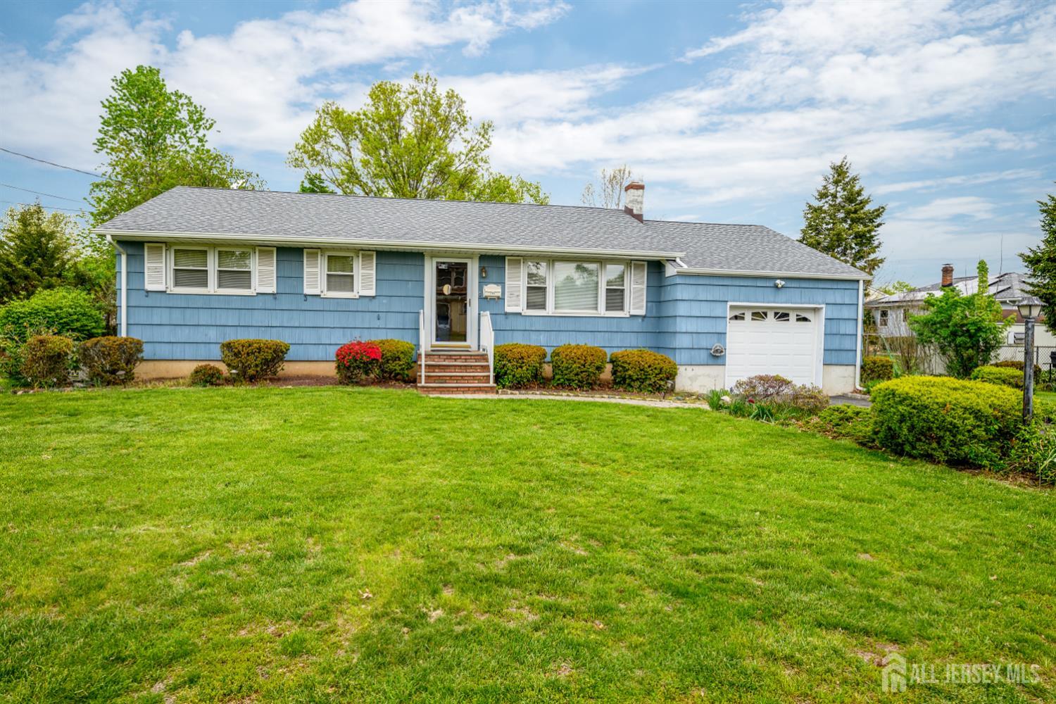 136 Roberts Avenue Piscataway NJ 08854