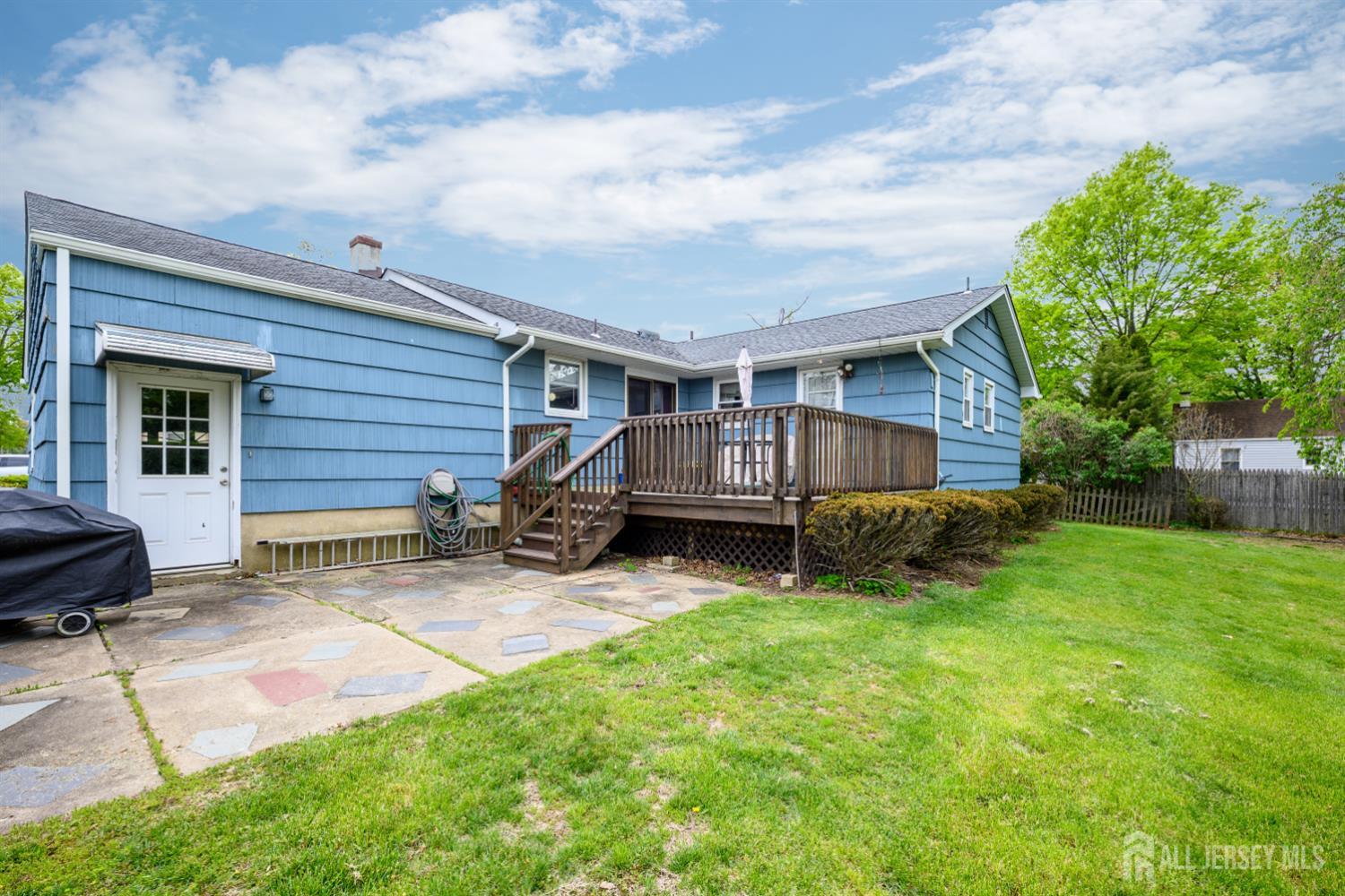 136 Roberts Avenue Piscataway NJ 08854