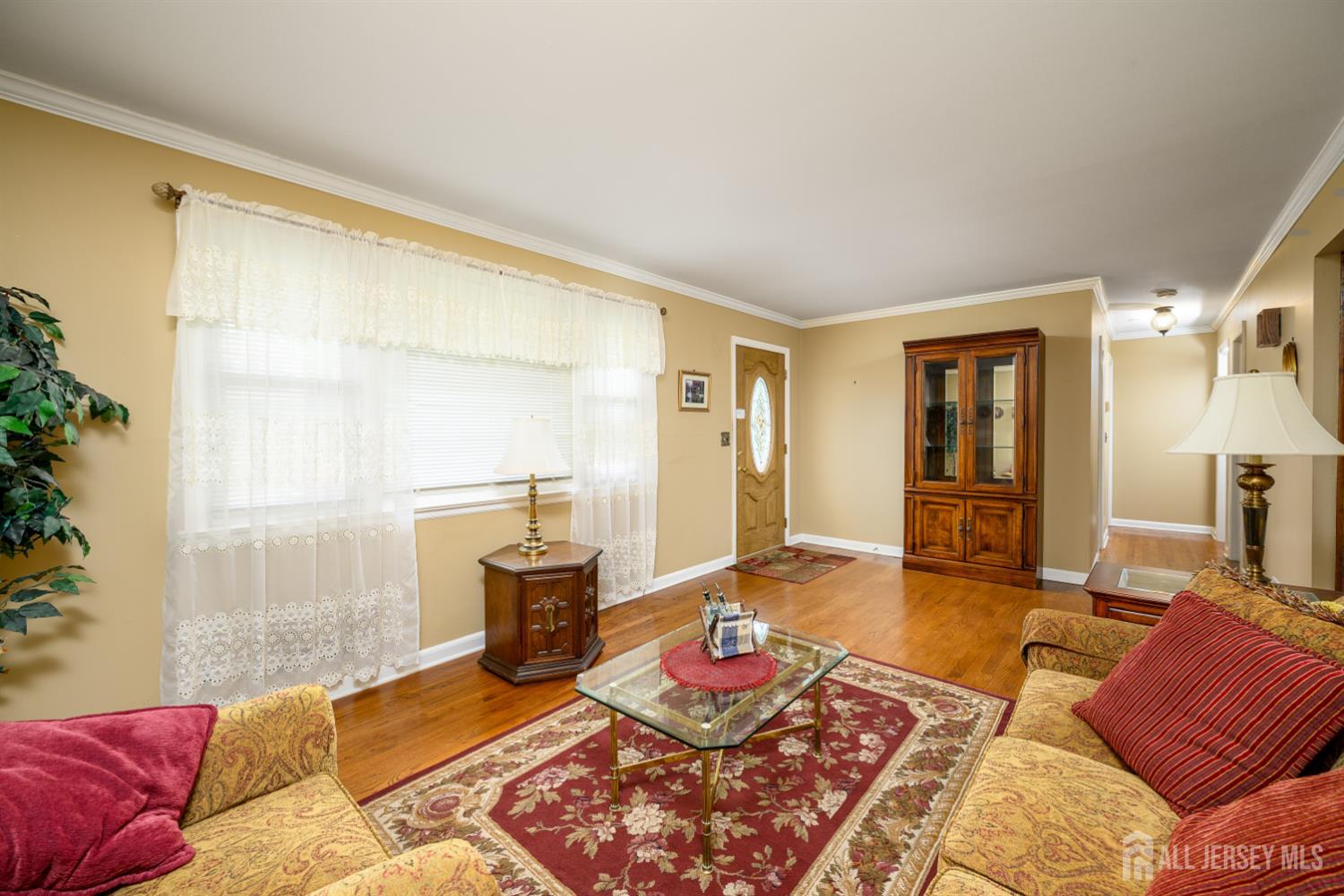 136 Roberts Avenue Piscataway NJ 08854