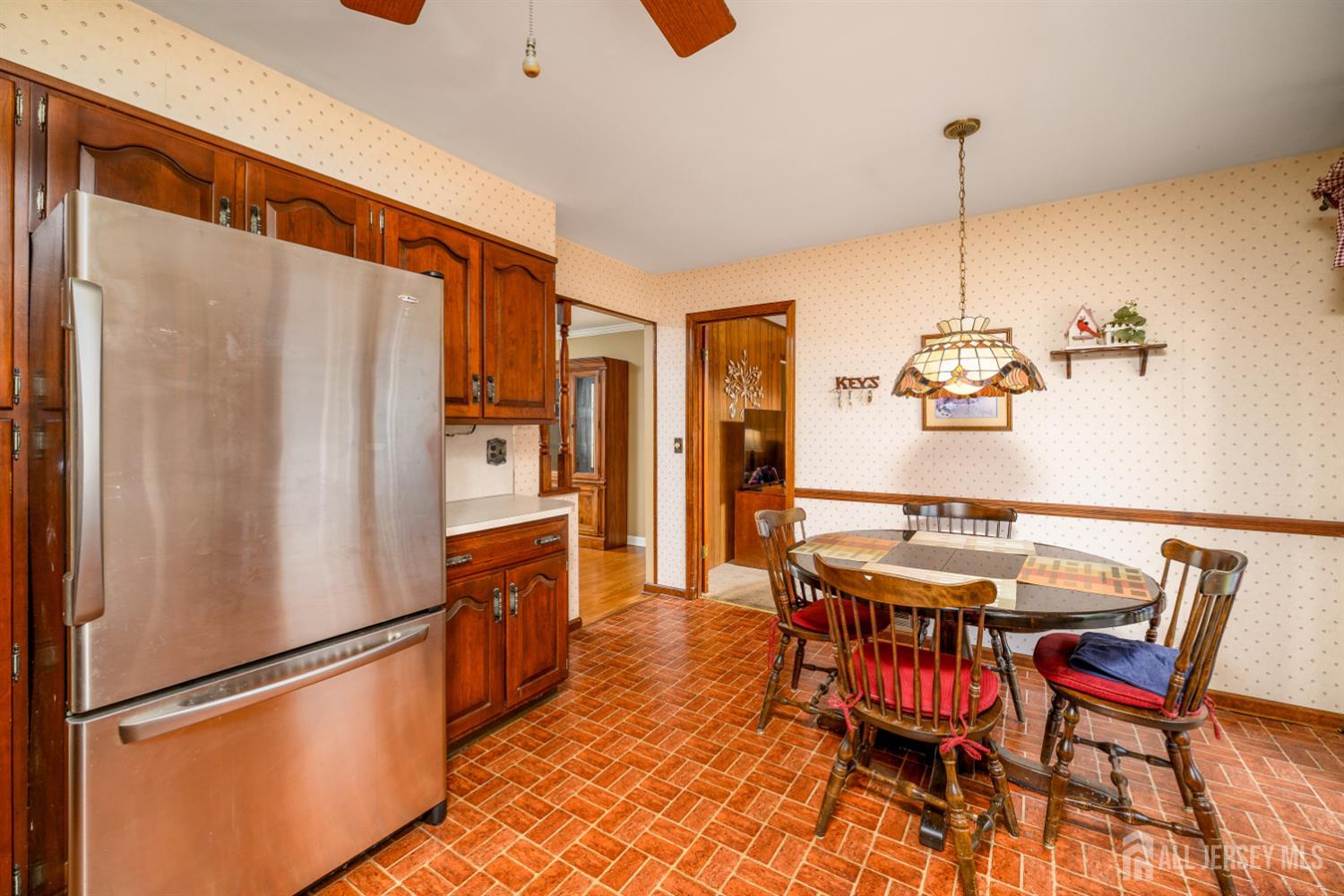 136 Roberts Avenue Piscataway NJ 08854