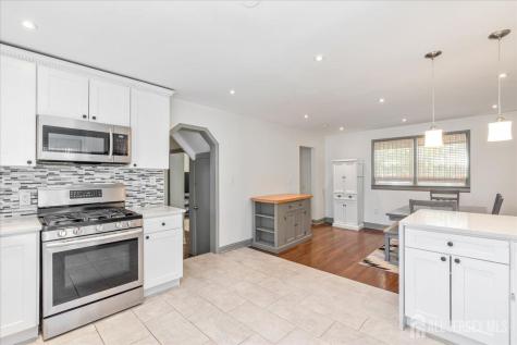 613 Maplewood Avenue Roselle Park NJ 07204