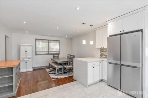613 Maplewood Avenue Roselle Park NJ 07204