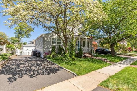 613 Maplewood Avenue Roselle Park NJ 07204