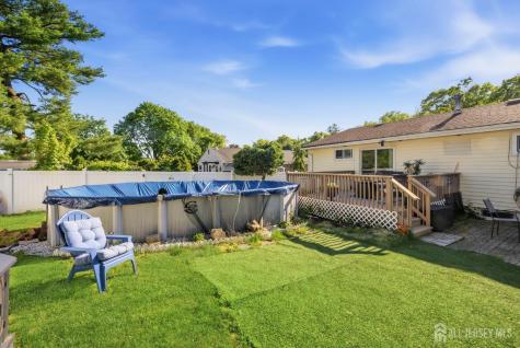 116 Kendall Drive Sayreville NJ 08859