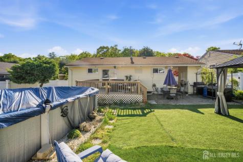 116 Kendall Drive Sayreville NJ 08859