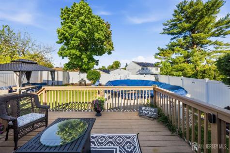 116 Kendall Drive Sayreville NJ 08859