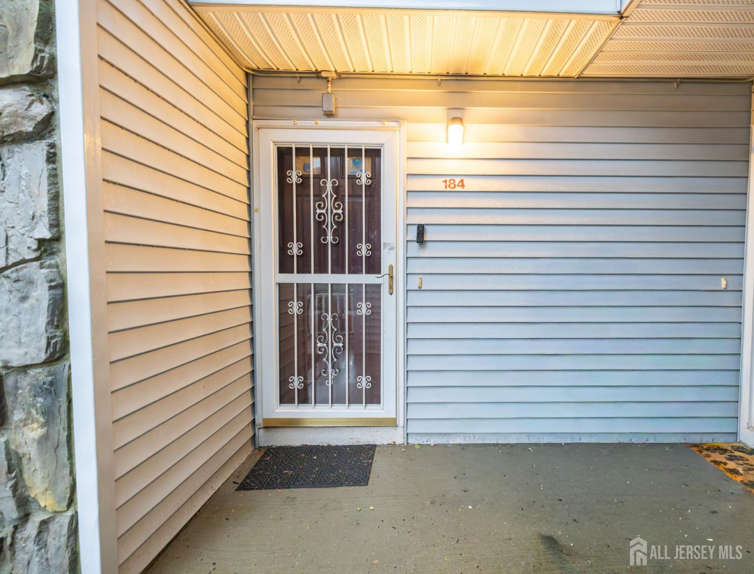184 Bexley Lane Middlesex NJ 08854