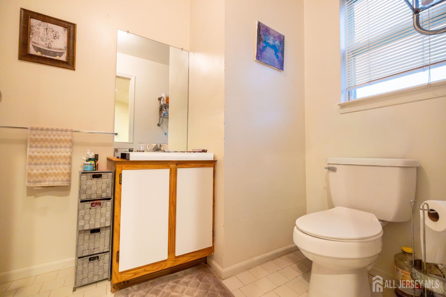 184 Bexley Lane Middlesex NJ 08854