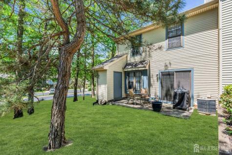 242 Perth Hill Court Aberdeen NJ 07747