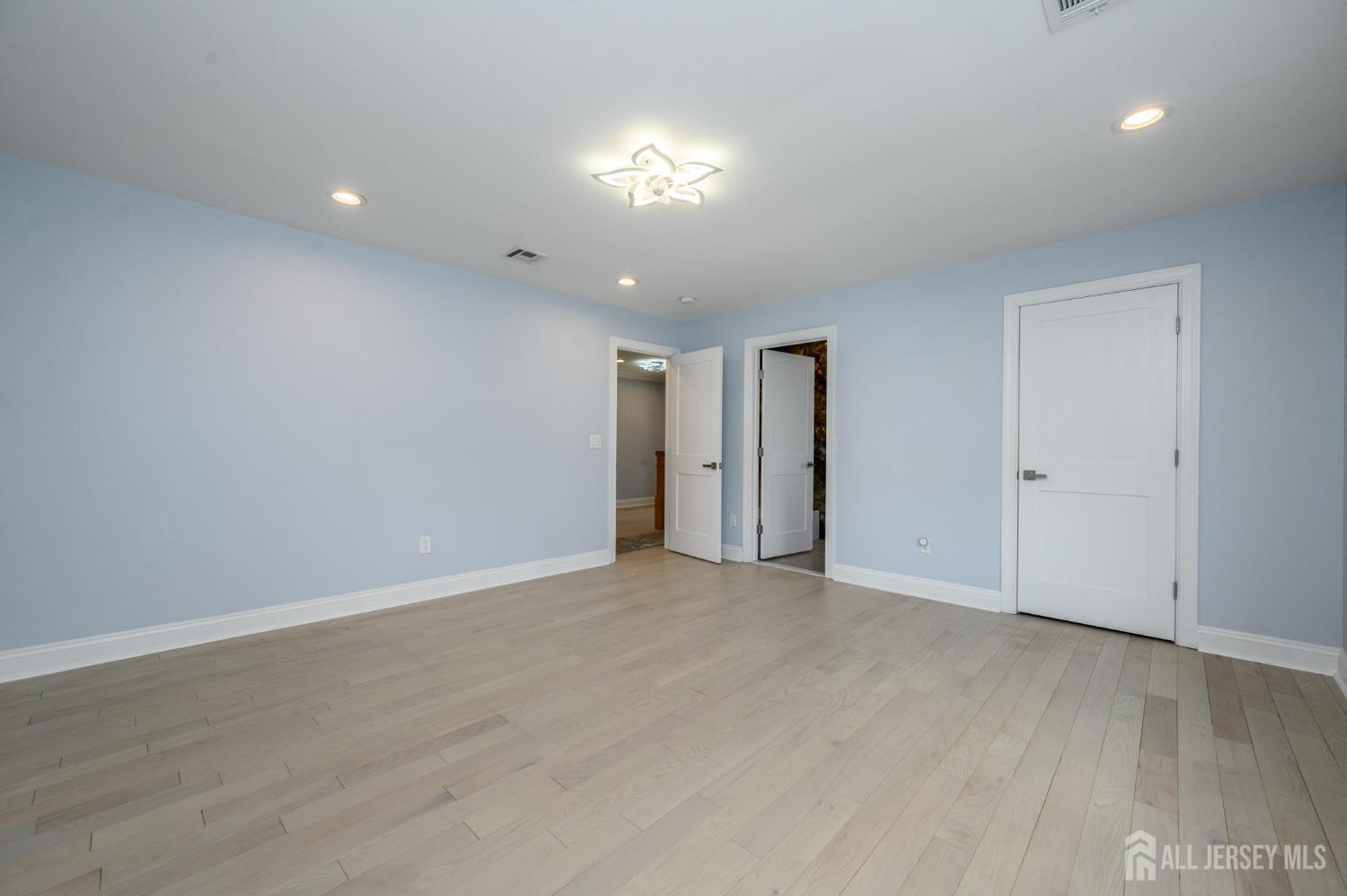11 Brook Road South Brunswick NJ 08824