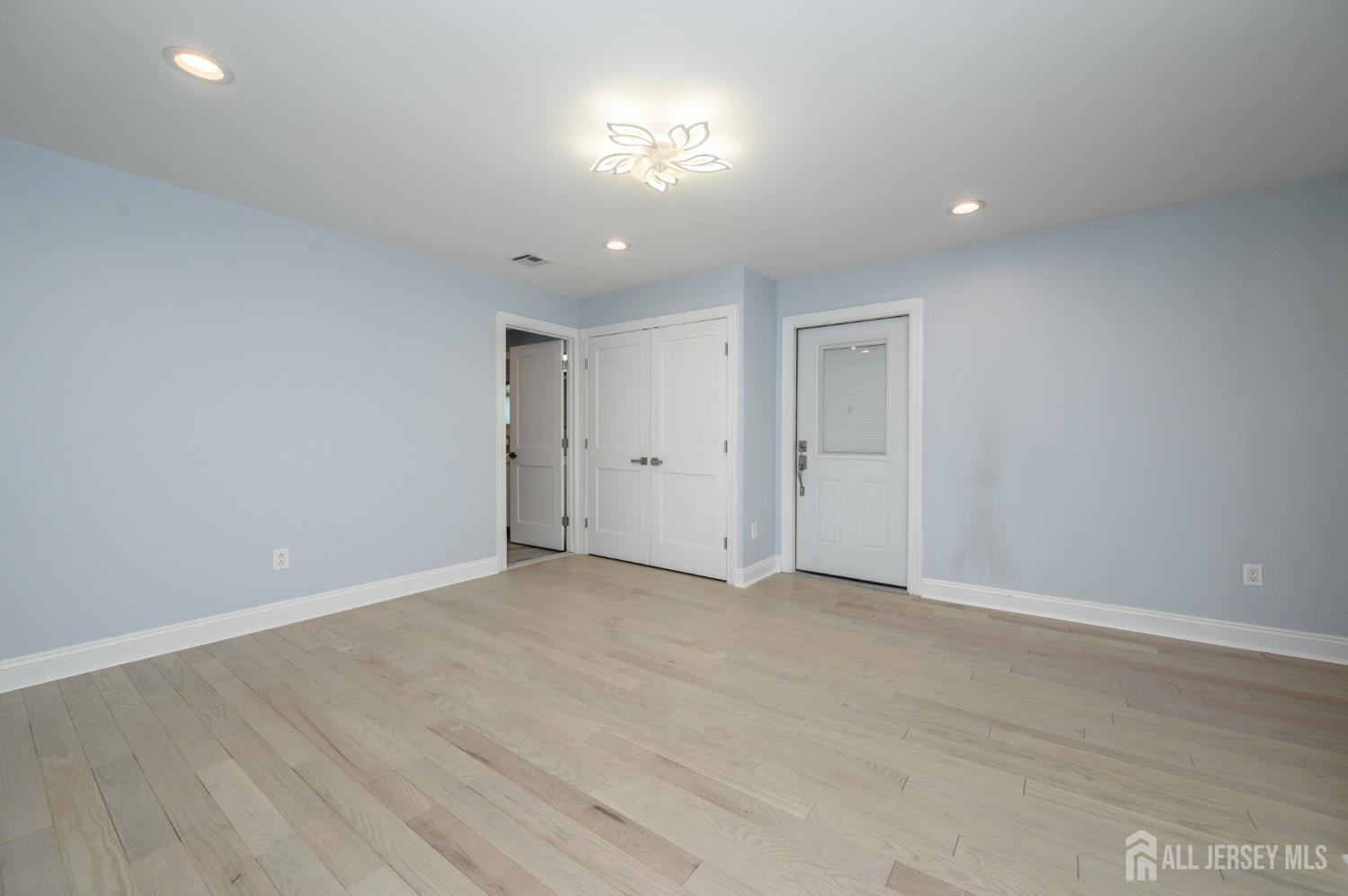 11 Brook Road South Brunswick NJ 08824