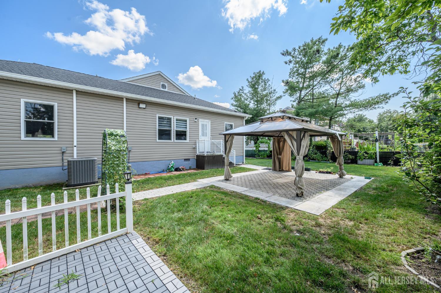 11 Brook Road South Brunswick NJ 08824
