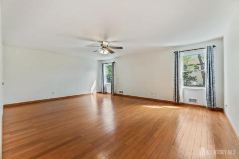 19 Aspen Circle Edison NJ 08820