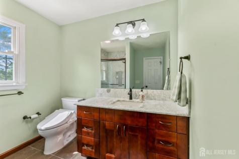 19 Aspen Circle Edison NJ 08820