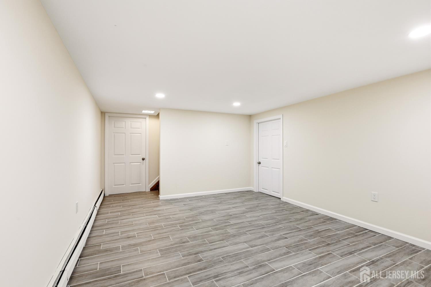 45 N Laurel Avenue N Iselin NJ 08830