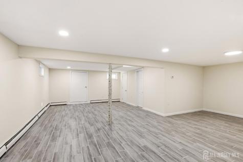 45 N Laurel Avenue N Iselin NJ 08830
