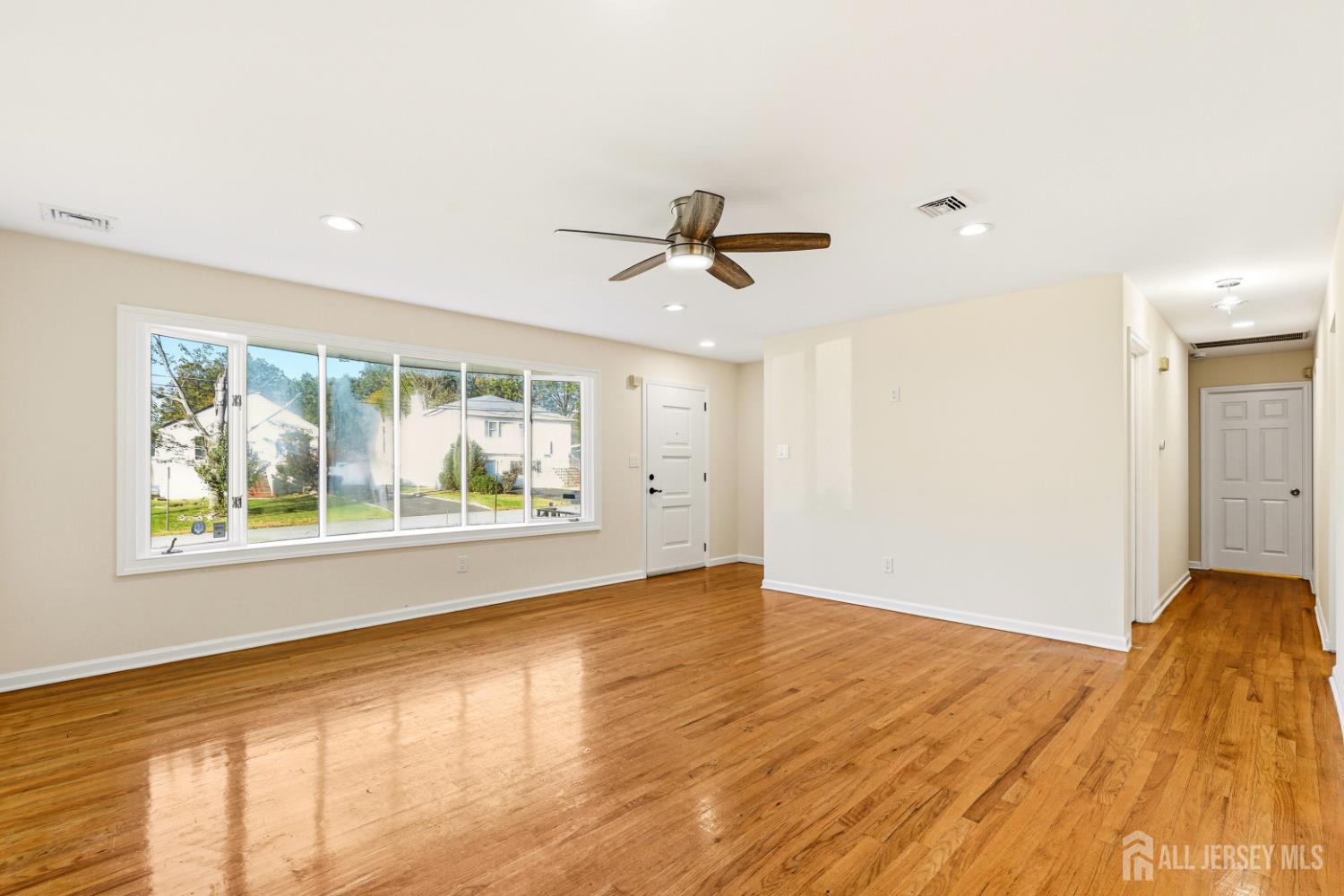 45 N Laurel Avenue N Iselin NJ 08830