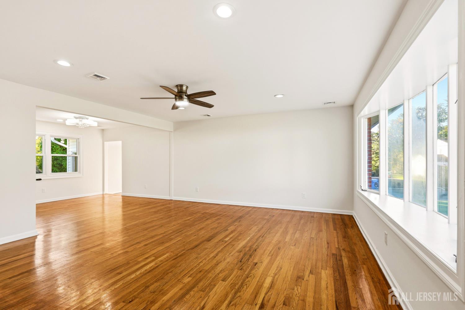 45 N Laurel Avenue N Iselin NJ 08830