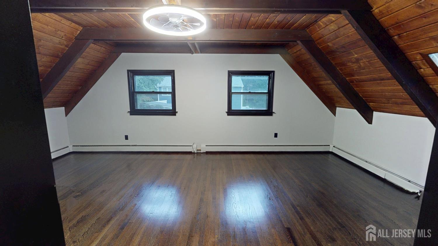 254 Schussler Street Sayreville NJ 08879