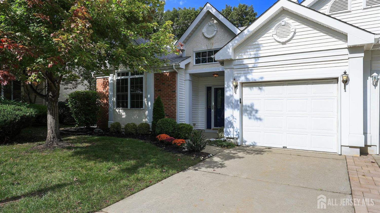 22 Stonewyck Place Monroe NJ 08831