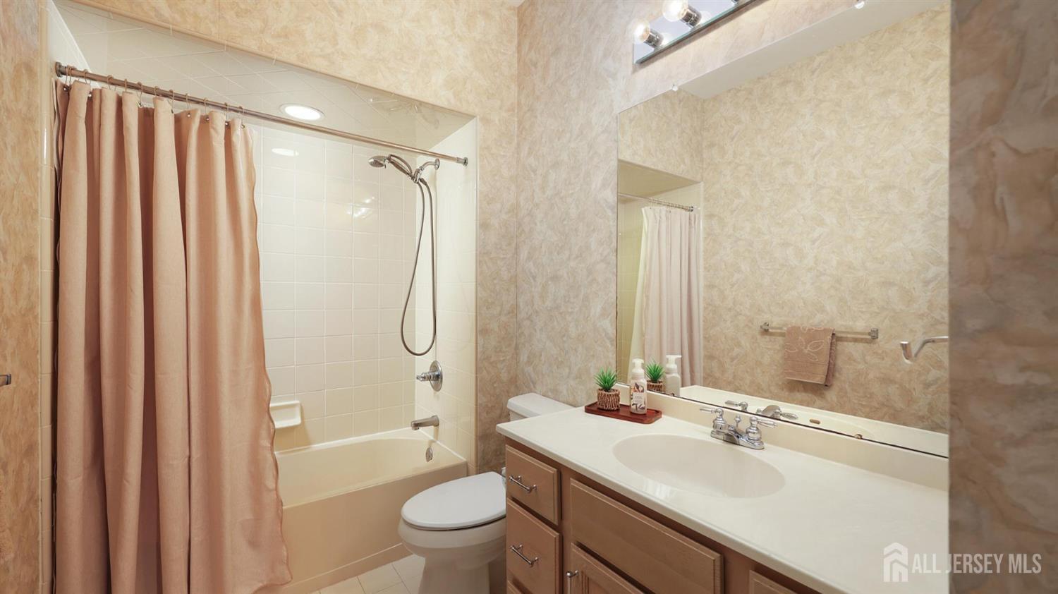 22 Stonewyck Place Monroe NJ 08831