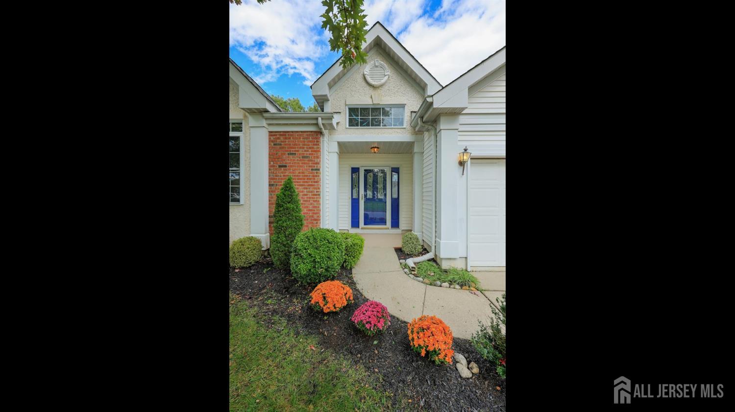 22 Stonewyck Place Monroe NJ 08831