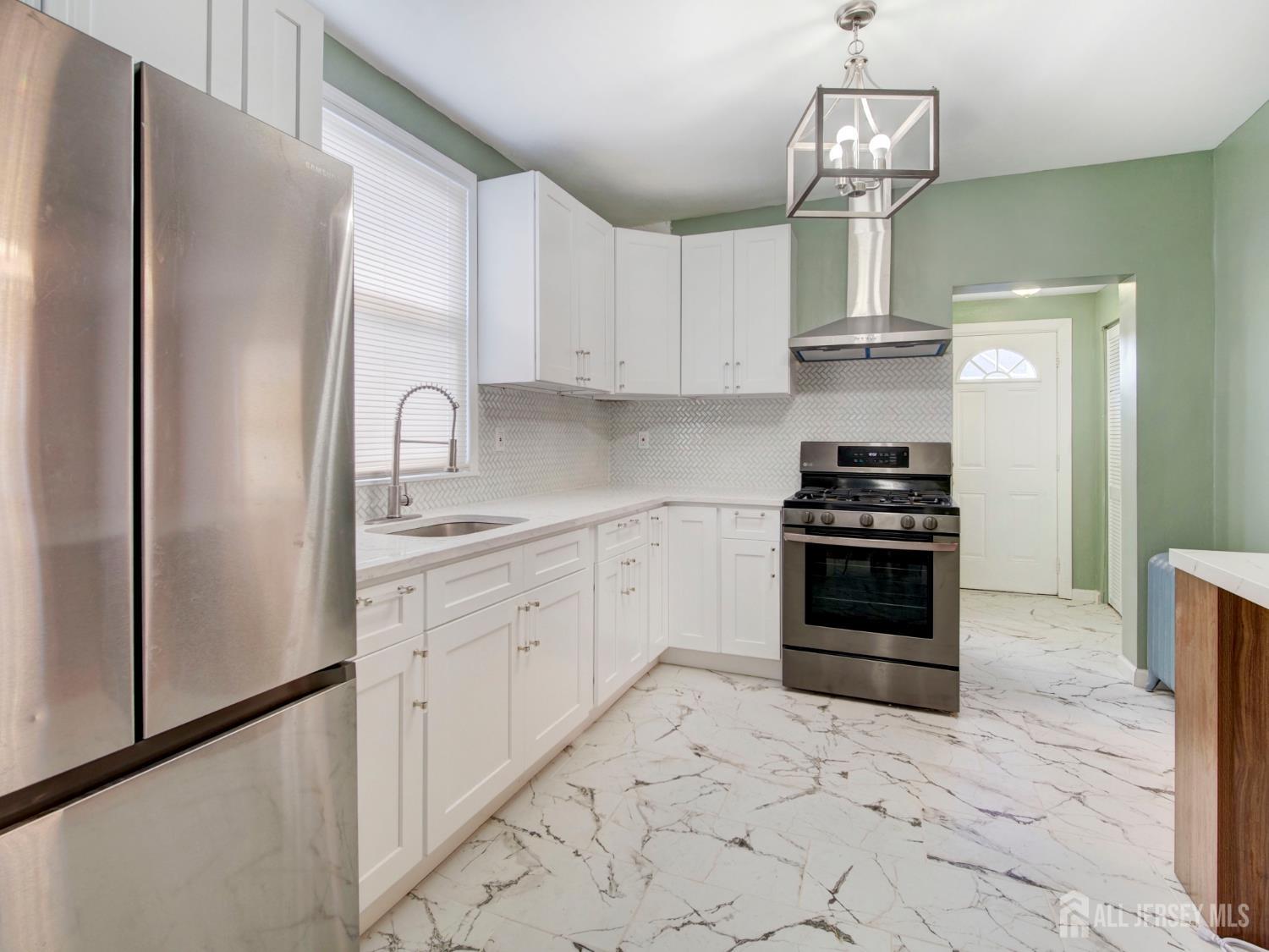 165 Randolph Street Middlesex NJ 07008