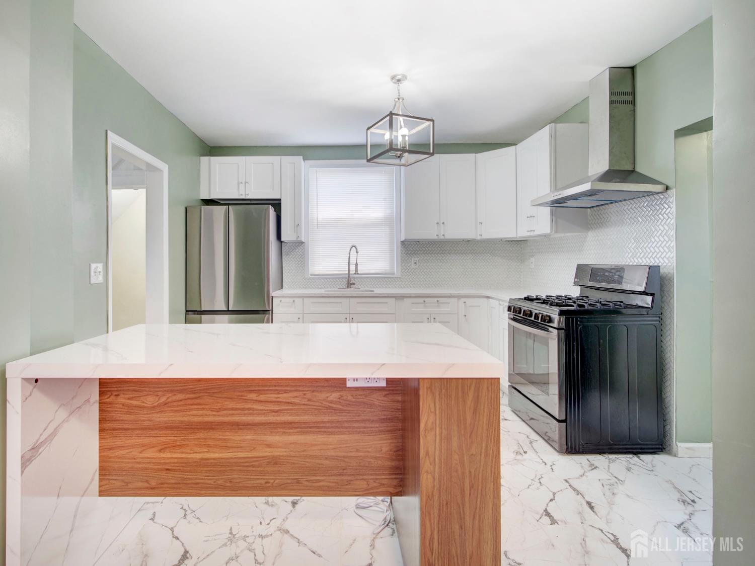 165 Randolph Street Middlesex NJ 07008