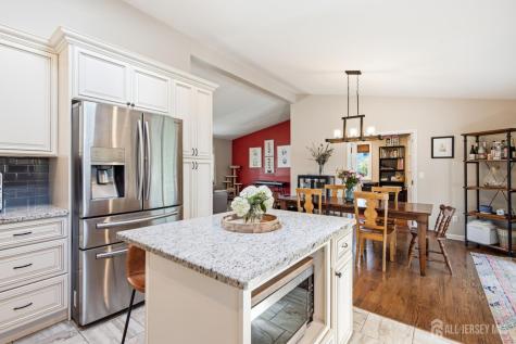25 Merker Drive Edison NJ 08837