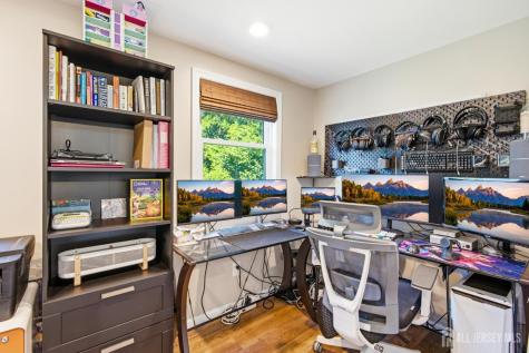 25 Merker Drive Edison NJ 08837