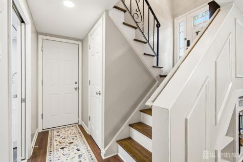 25 Merker Drive Edison NJ 08837