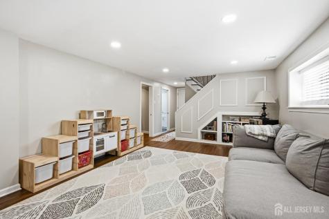 25 Merker Drive Edison NJ 08837