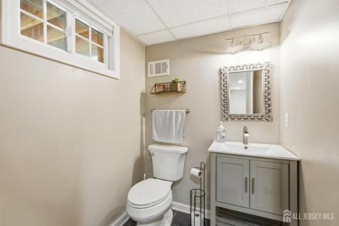 25 Merker Drive Edison NJ 08837