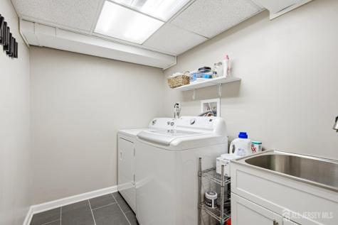 25 Merker Drive Edison NJ 08837