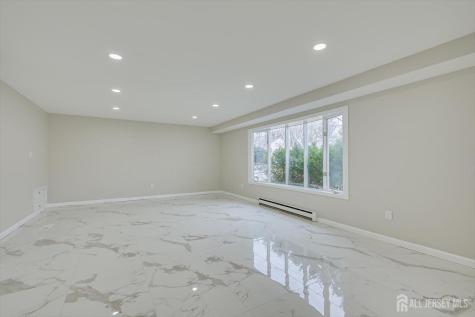 22 Price Drive Edison NJ 08817