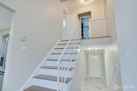 22 Price Drive Edison NJ 08817