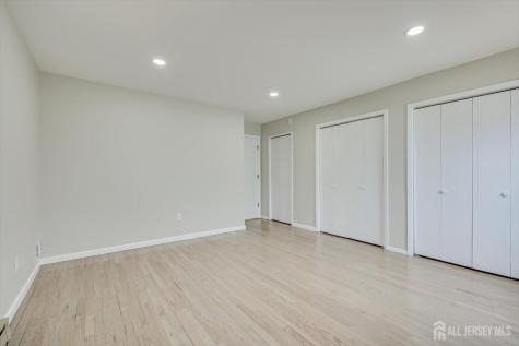 22 Price Drive Edison NJ 08817