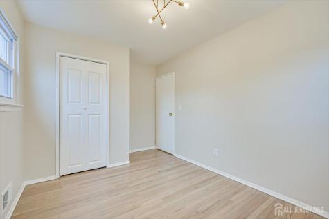 22 Price Drive Edison NJ 08817
